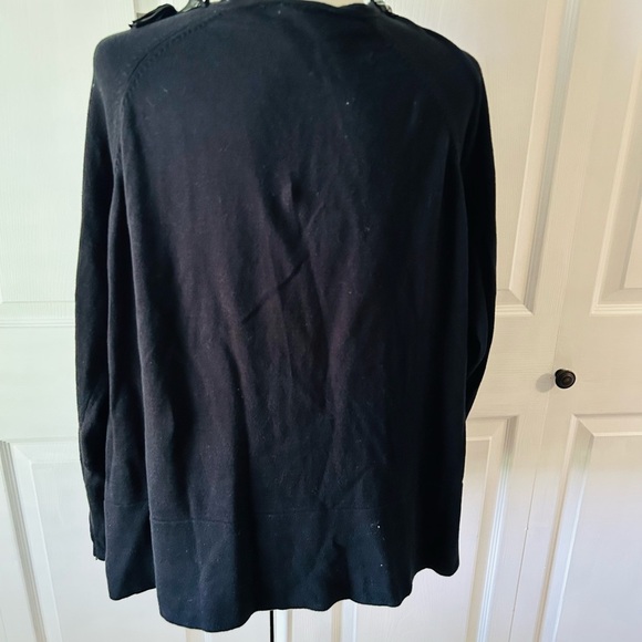 Top Daisy Fuentes woman’s size 2 xlarge black cardigan sweater shirt - Picture 3 of 5